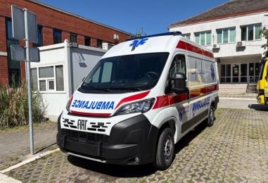 Novo vozilo saniteta u Domu zdravlja Obrenovac