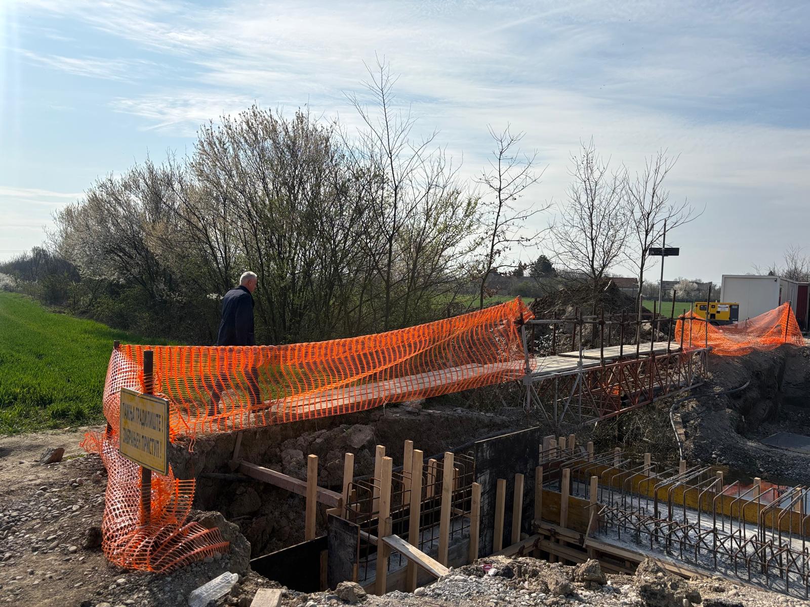 U toku su radovi na izgradnji mosta u mesnoj zajednici Ušće