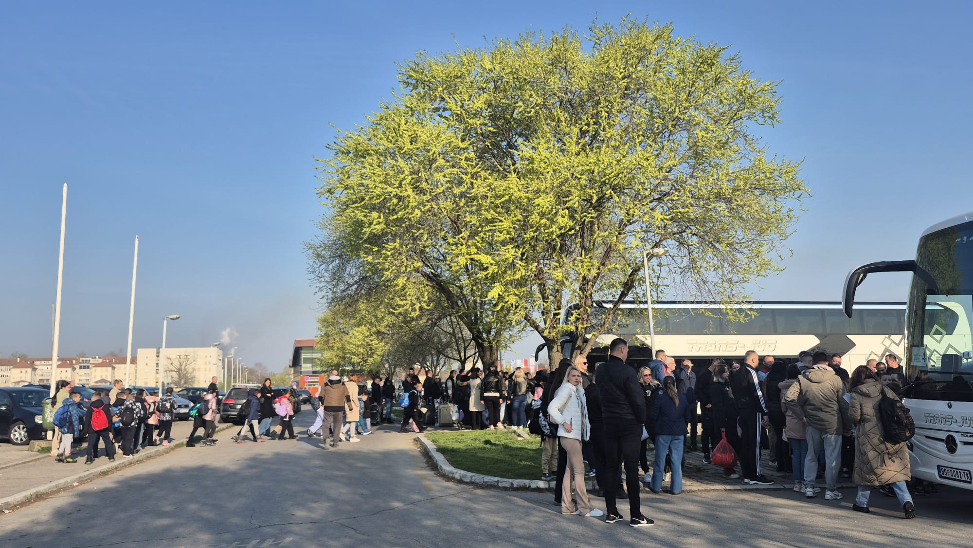 Učenici osnovnih škola iz mesnih zajednica Barič i Skela otputovali na Taru