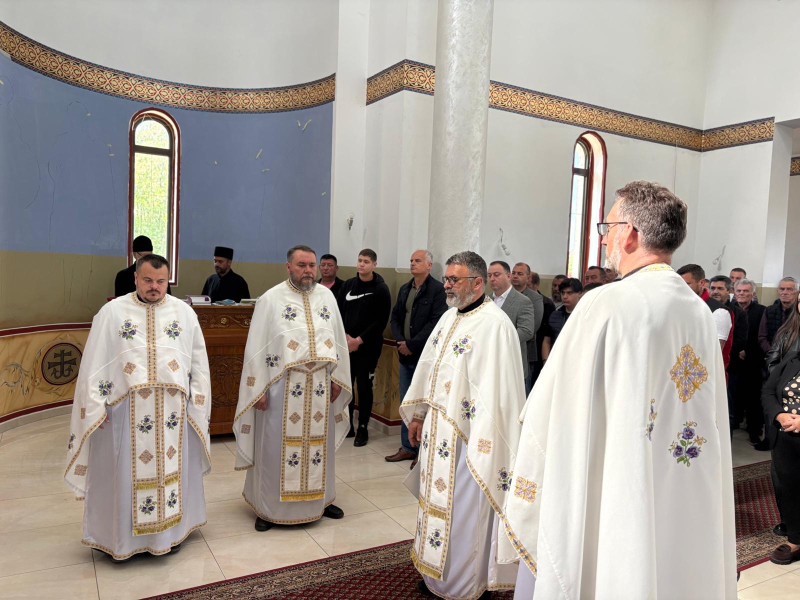 Obeležena hramovna slava u crkvi Svetog Vasilija Ostroškog